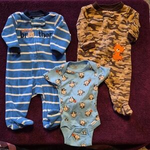 3pc Newborn Boy Child of Mine By Carters Blue Striped and Brown Camo Footies Set